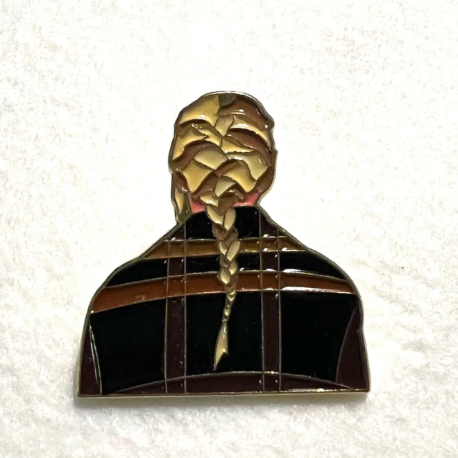 T Swift Ponytail Pin